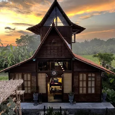 Di Kubu Yr Apartment